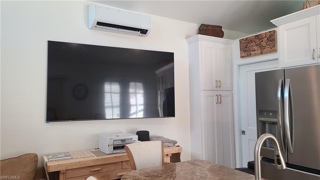 RIVERBEND MOTORCOACH RESORT - Land