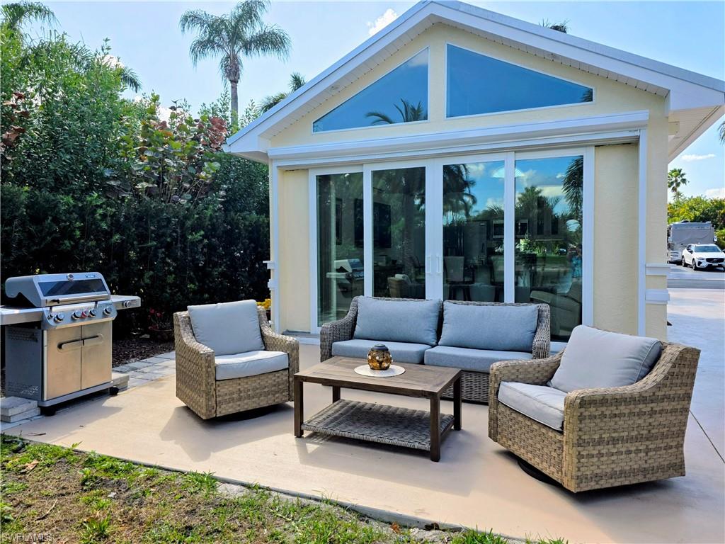 RIVERBEND MOTORCOACH RESORT - Land