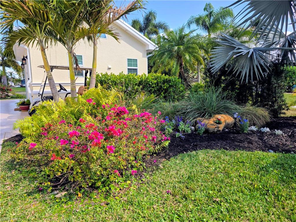 RIVERBEND MOTORCOACH RESORT - Land