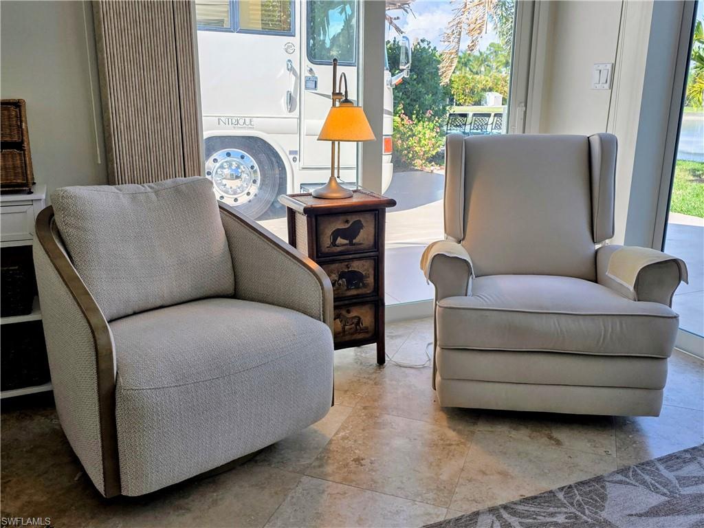 RIVERBEND MOTORCOACH RESORT - Land