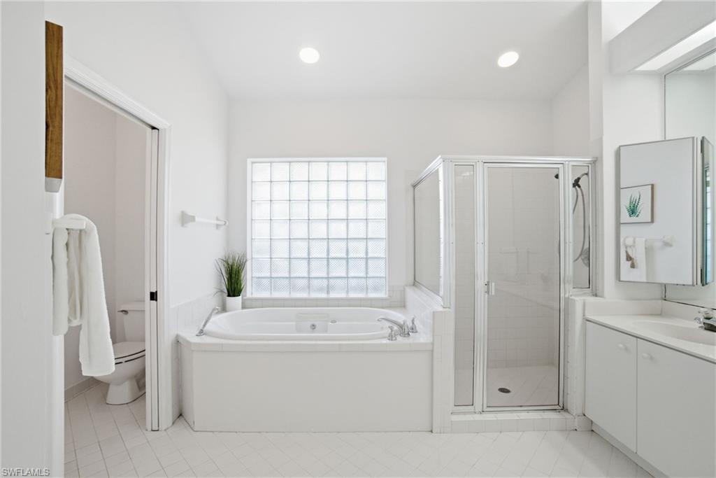 BERKSHIRE LAKES - Residential