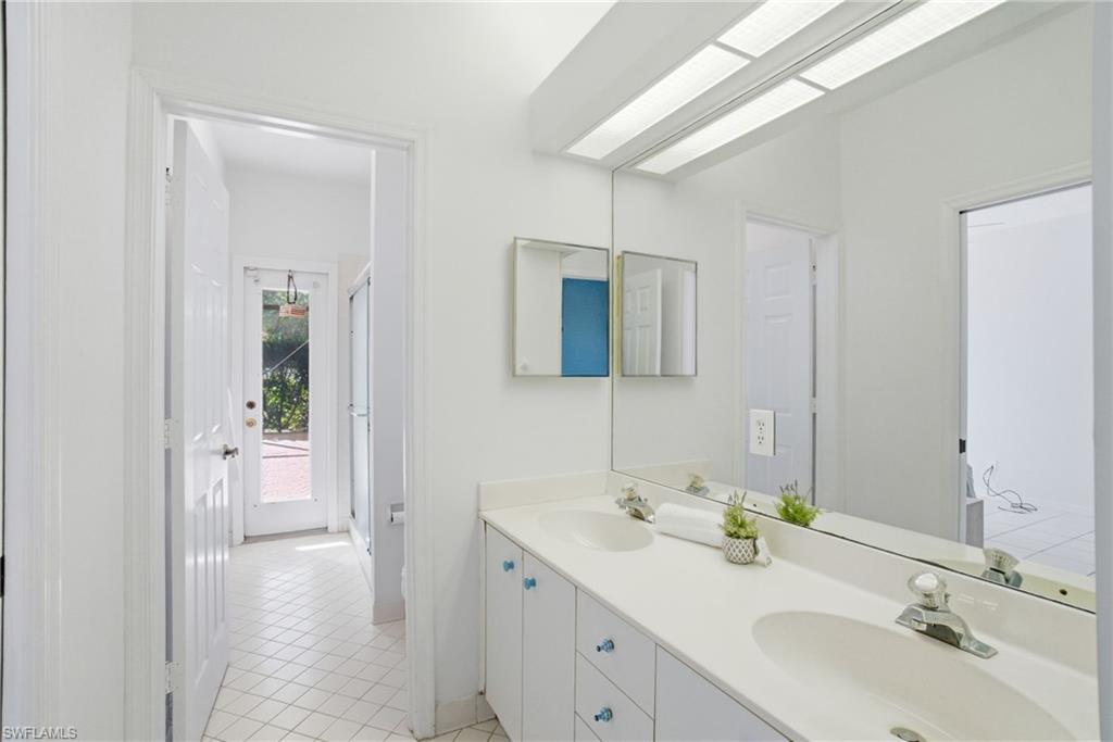 BERKSHIRE LAKES - Residential