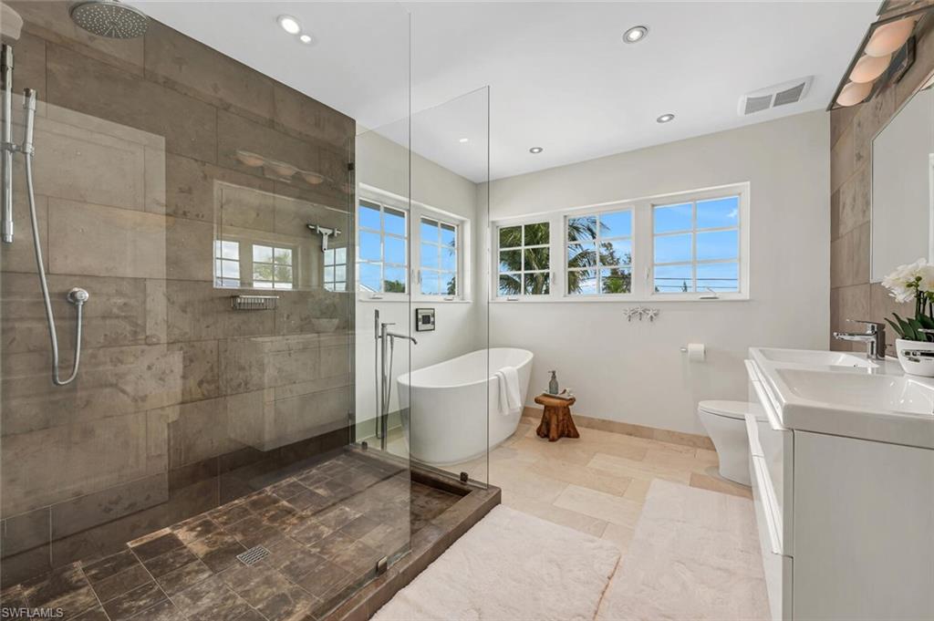 BONITA BEACH - Residential