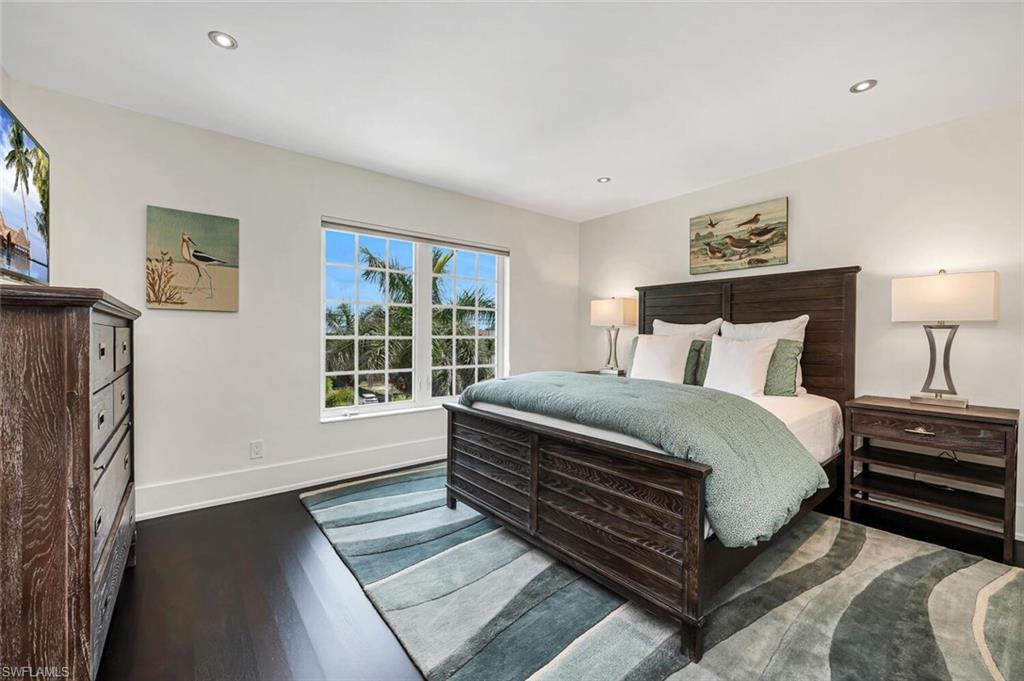 BONITA BEACH - Residential