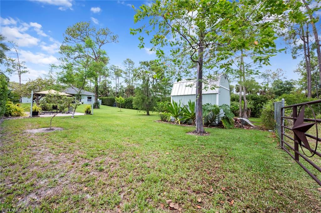 GOLDEN GATE ESTATES - Residential