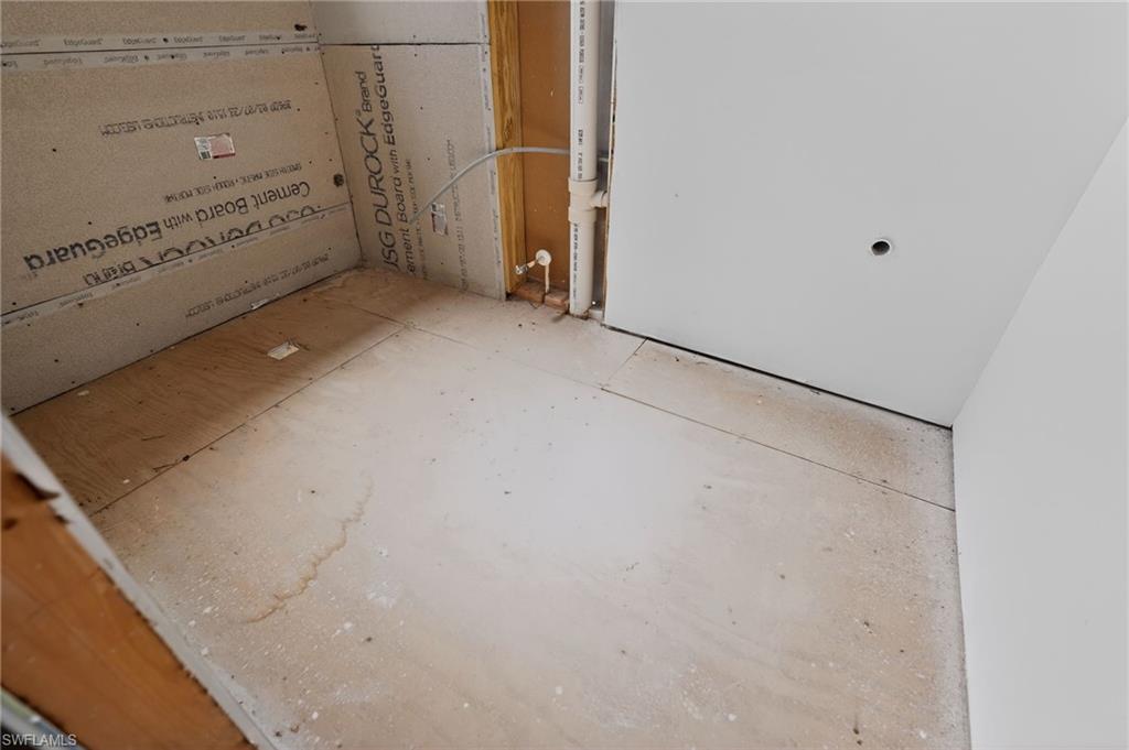 ISLAND PARK VILLAGE - Residential