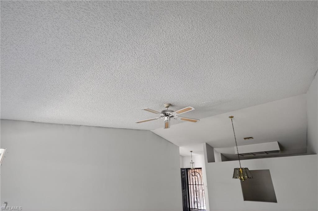 ISLAND PARK VILLAGE - Residential