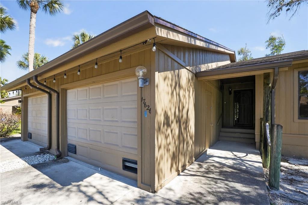 ISLAND PARK VILLAGE - Residential