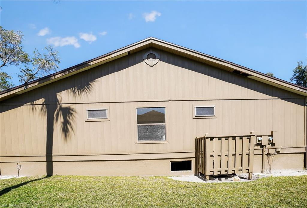 ISLAND PARK VILLAGE - Residential