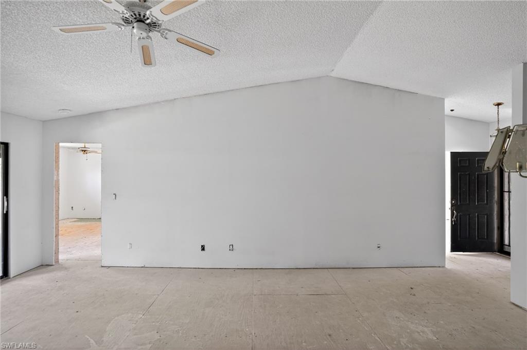 ISLAND PARK VILLAGE - Residential