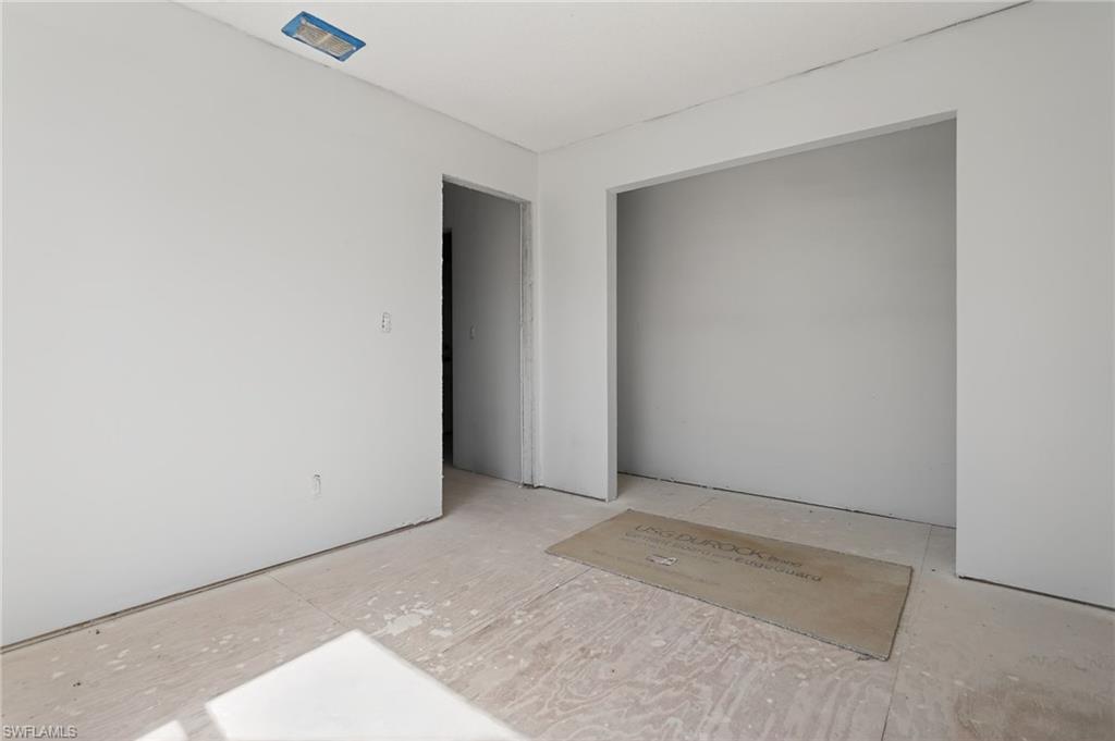 ISLAND PARK VILLAGE - Residential