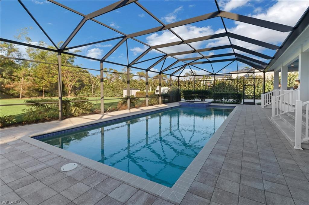 PINE RIDGE - Residential