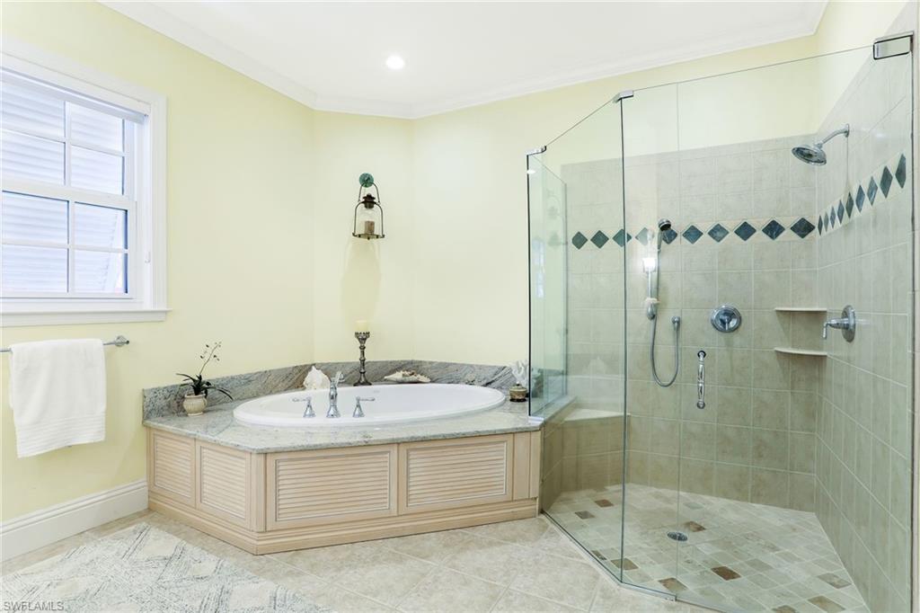 OLDE NAPLES - Residential