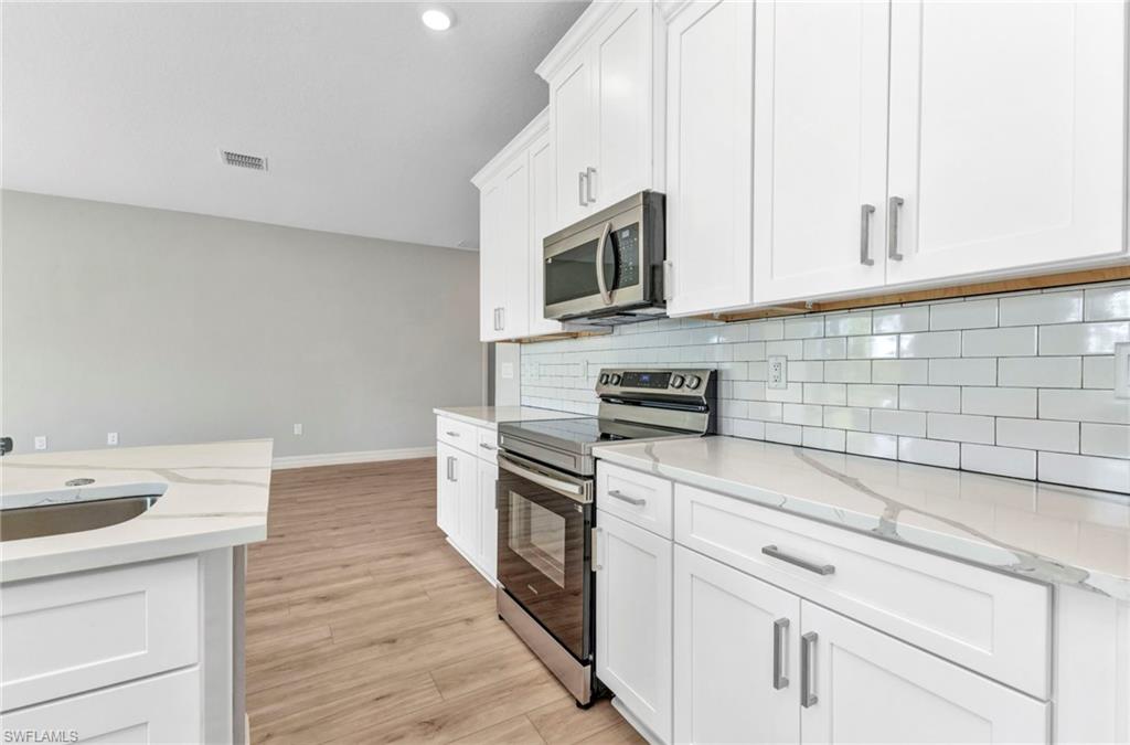 ROTONDA LAKES - Residential