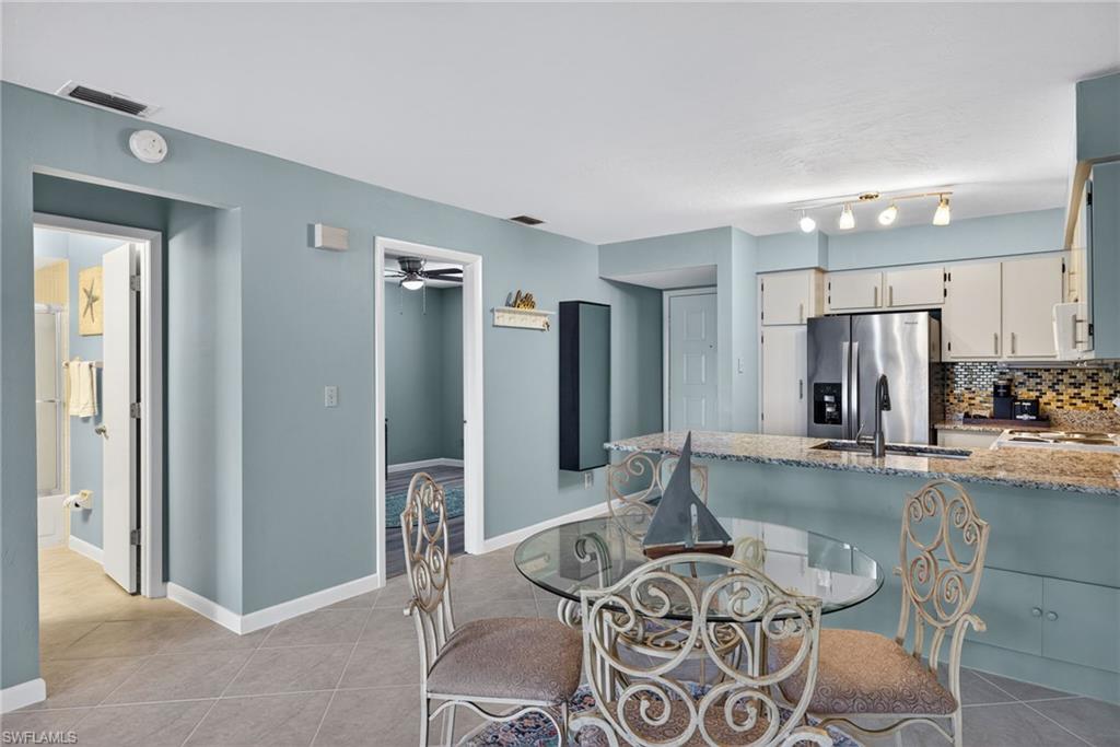 ROYAL HAWAIIAN CLUB - Residential