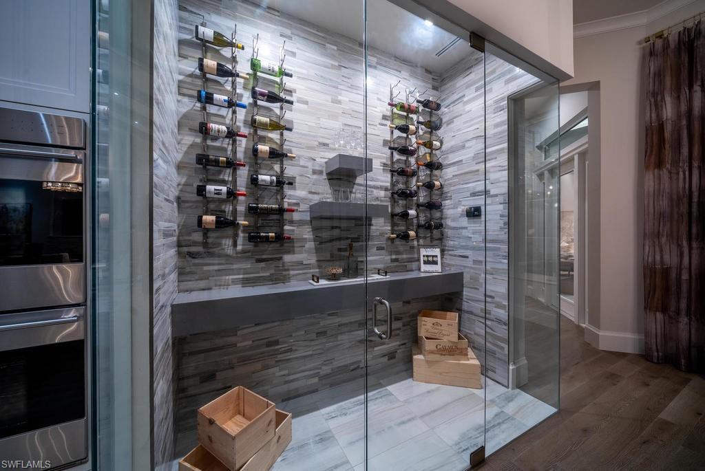 PINE RIDGE - Residential