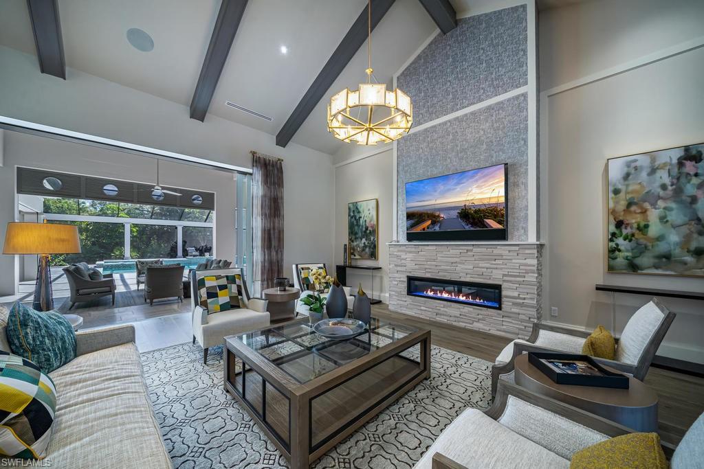 PINE RIDGE - Residential