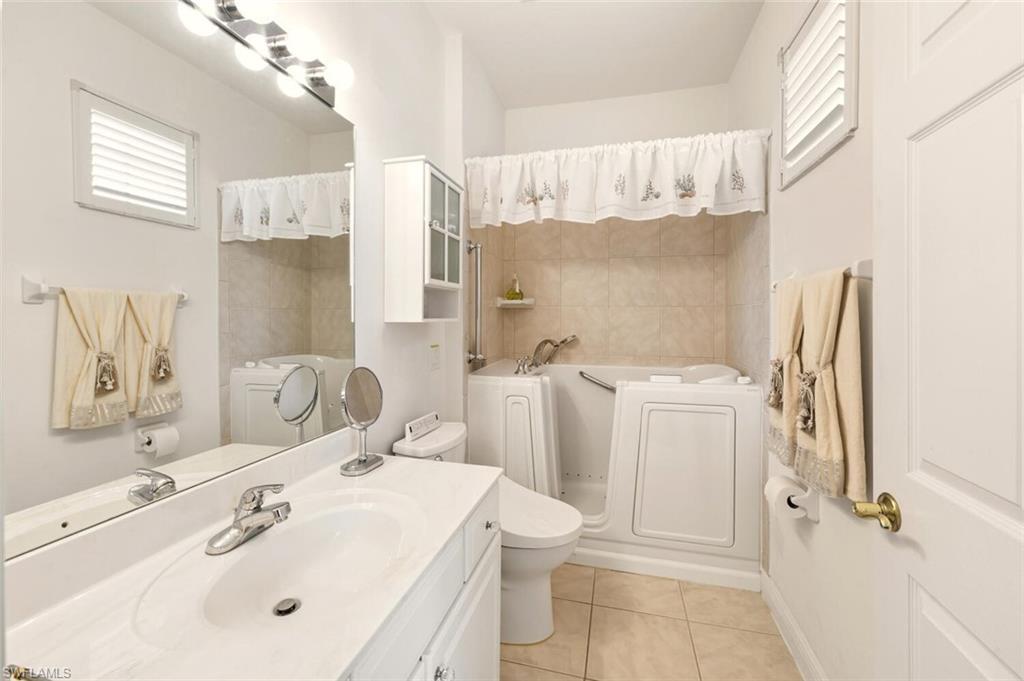 JULIANA VILLAGE - Residential