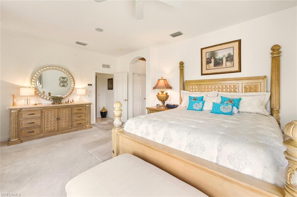 JULIANA VILLAGE - Residential