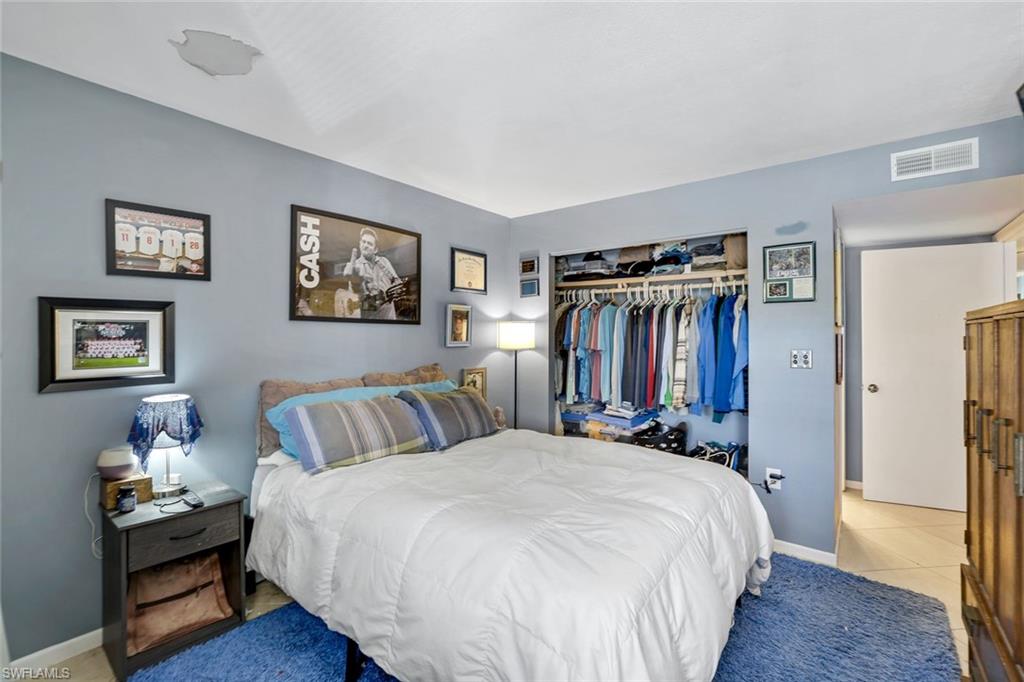 TROPIC SCHOONER APTS - Residential