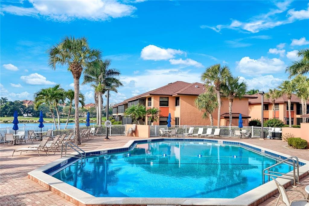 TROPIC SCHOONER APTS - Residential