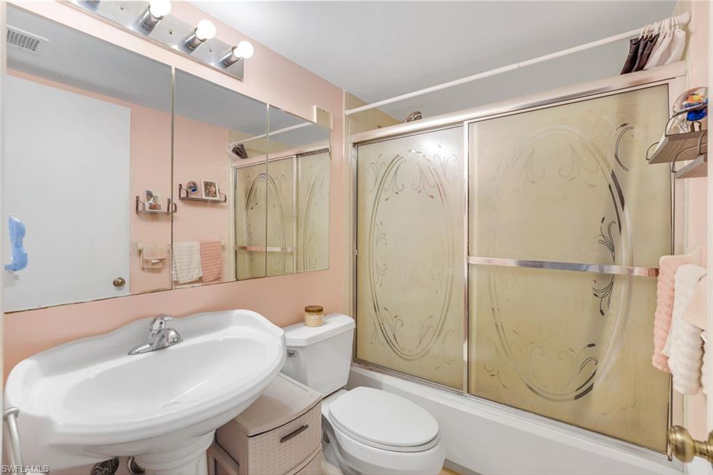 TROPIC SCHOONER APTS - Residential