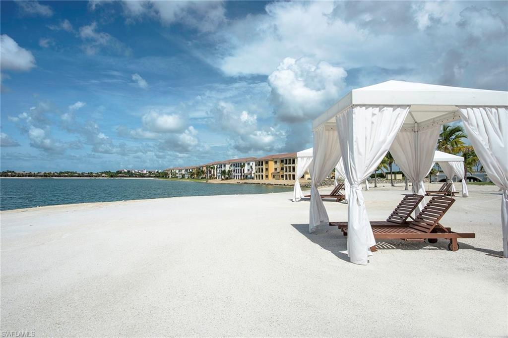 MONTEBELLO - Residential