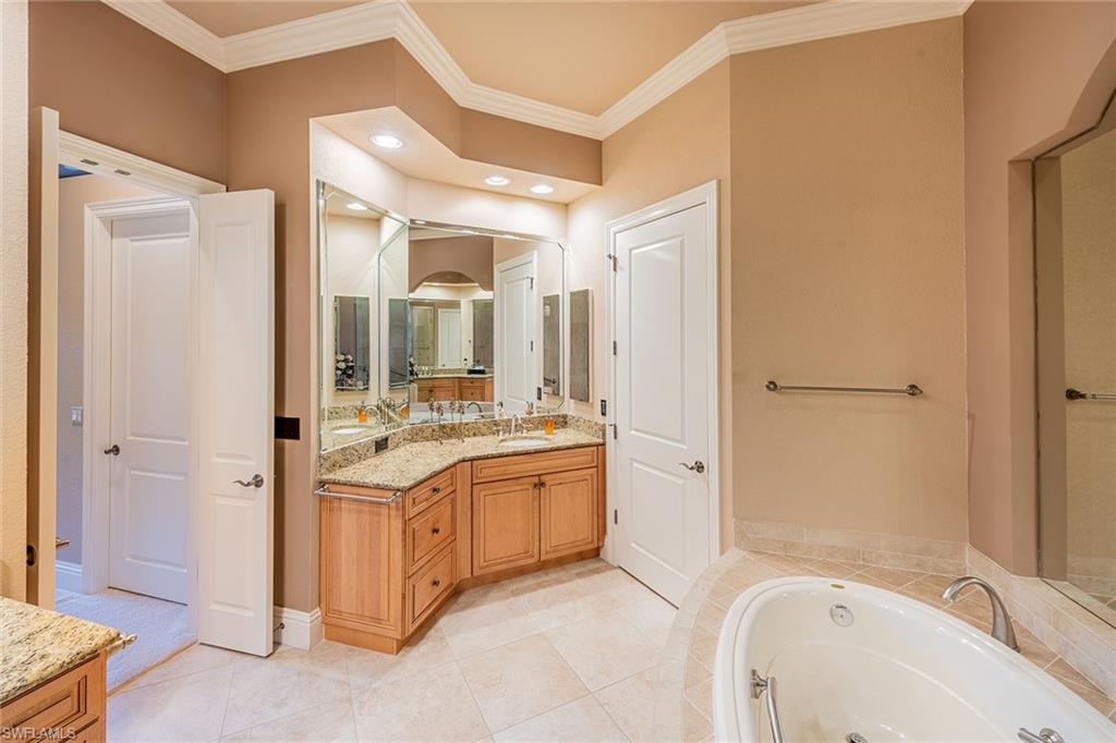 MONTEBELLO - Residential