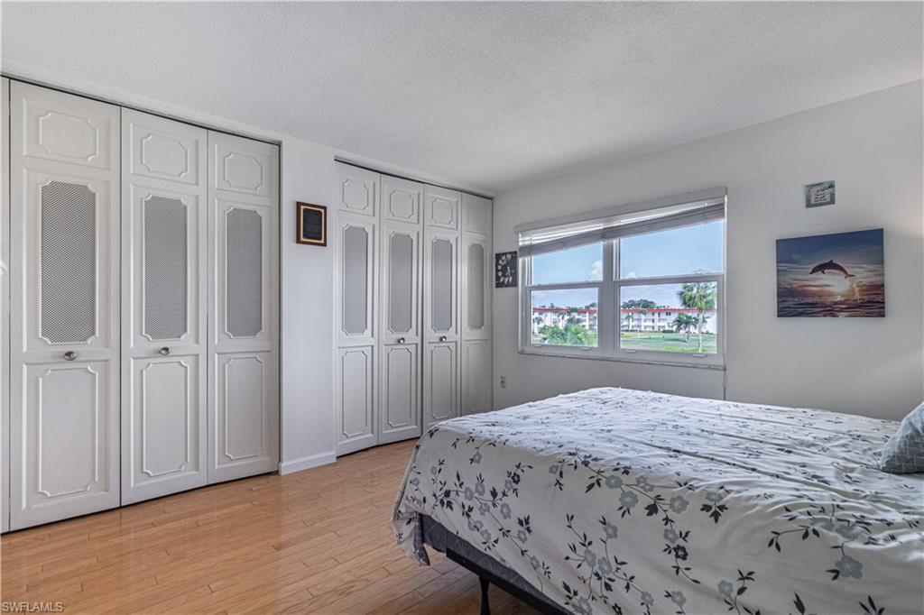 SEVEN LAKES - Residential