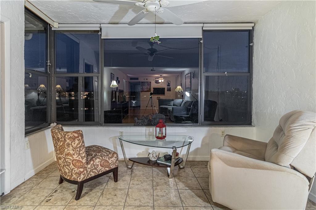 SEVEN LAKES - Residential