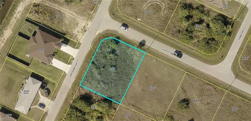 Nice Corner Oversized Lehigh Acres Homesite