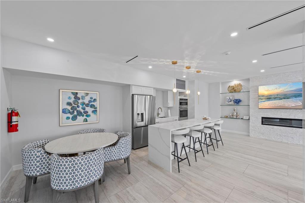 VANDERBILT TOWERS - Residential