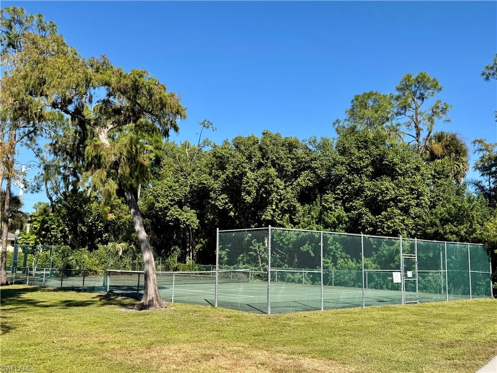 NAPLES PARKWOOD CLUB - Residential Lease