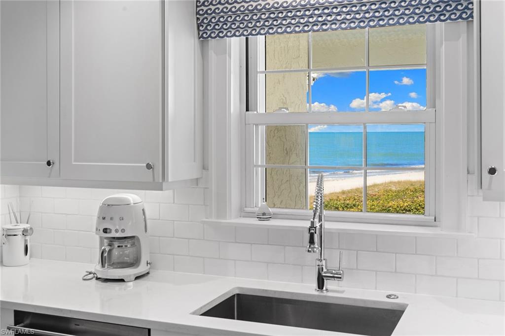 CLOISTERS OF NAPLES - Residential