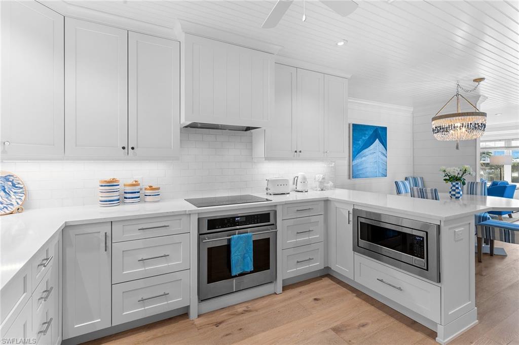 CLOISTERS OF NAPLES - Residential