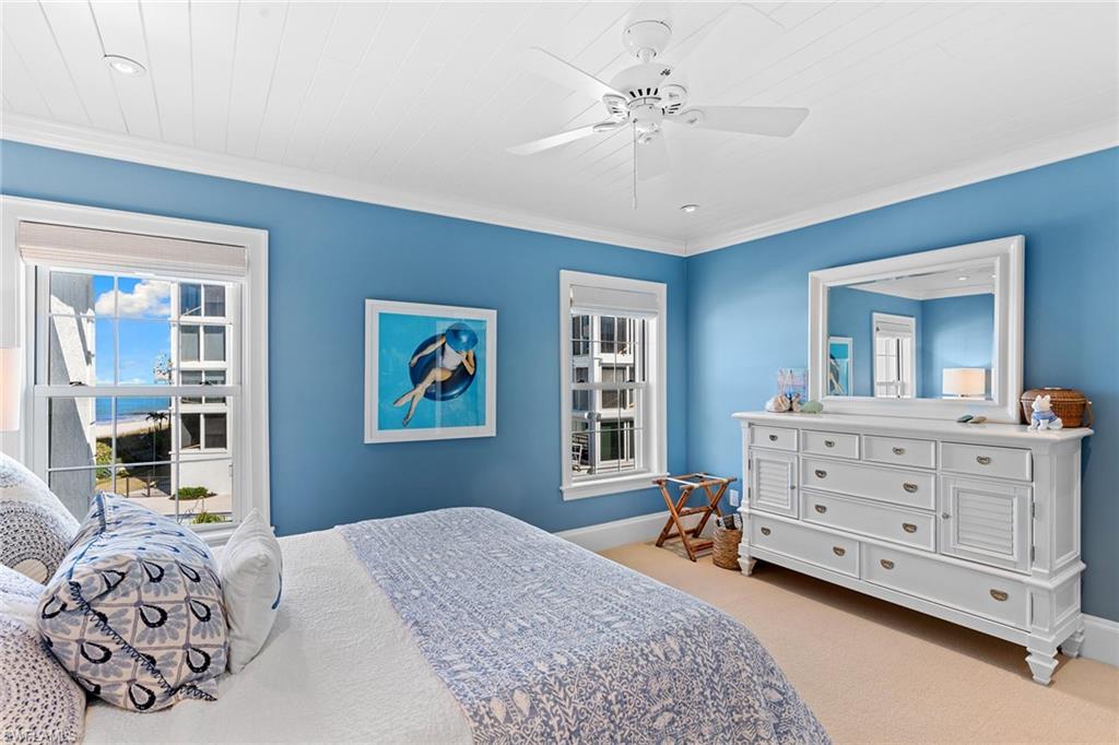 CLOISTERS OF NAPLES - Residential