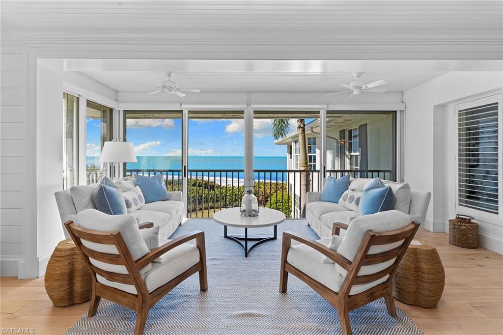 CLOISTERS OF NAPLES - Residential