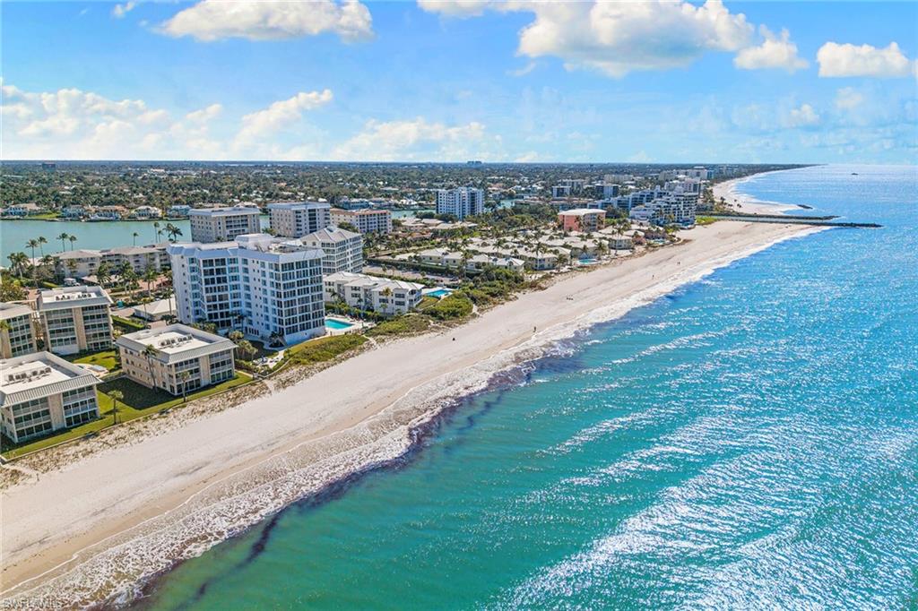 CLOISTERS OF NAPLES - Residential