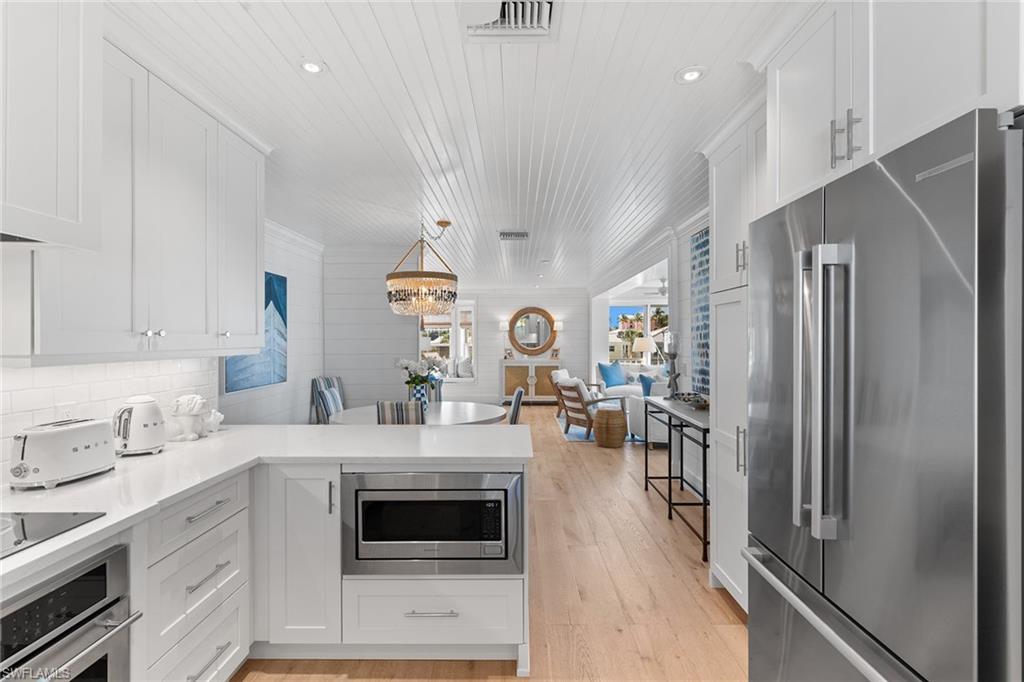 CLOISTERS OF NAPLES - Residential