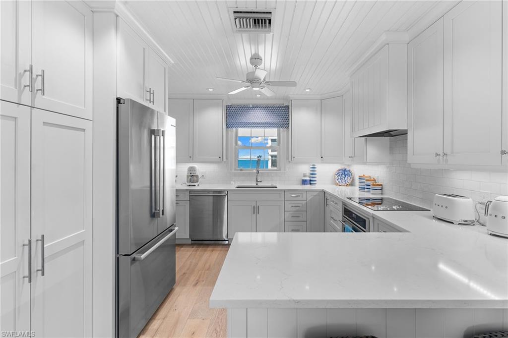 CLOISTERS OF NAPLES - Residential