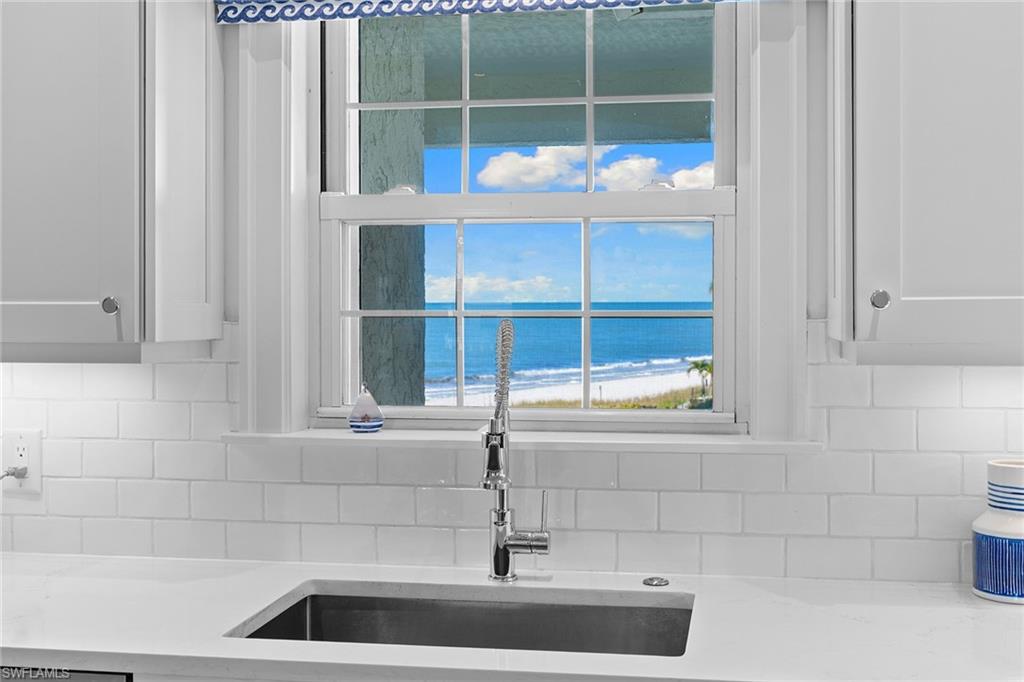 CLOISTERS OF NAPLES - Residential