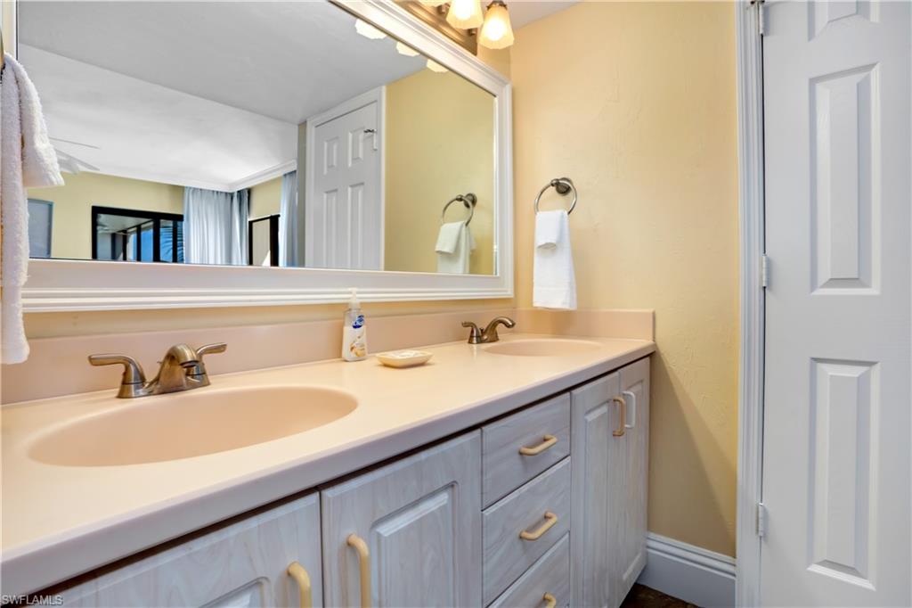 SUNDIAL OF SANIBEL - Residential