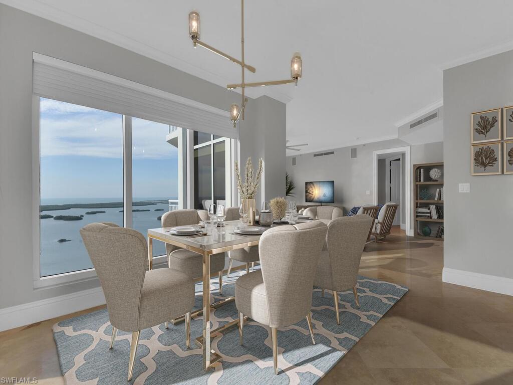 ESPERIA SOUTH - Residential