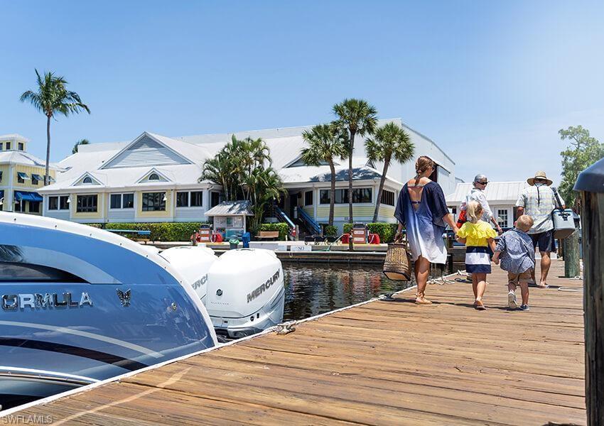 ESPERIA SOUTH - Residential