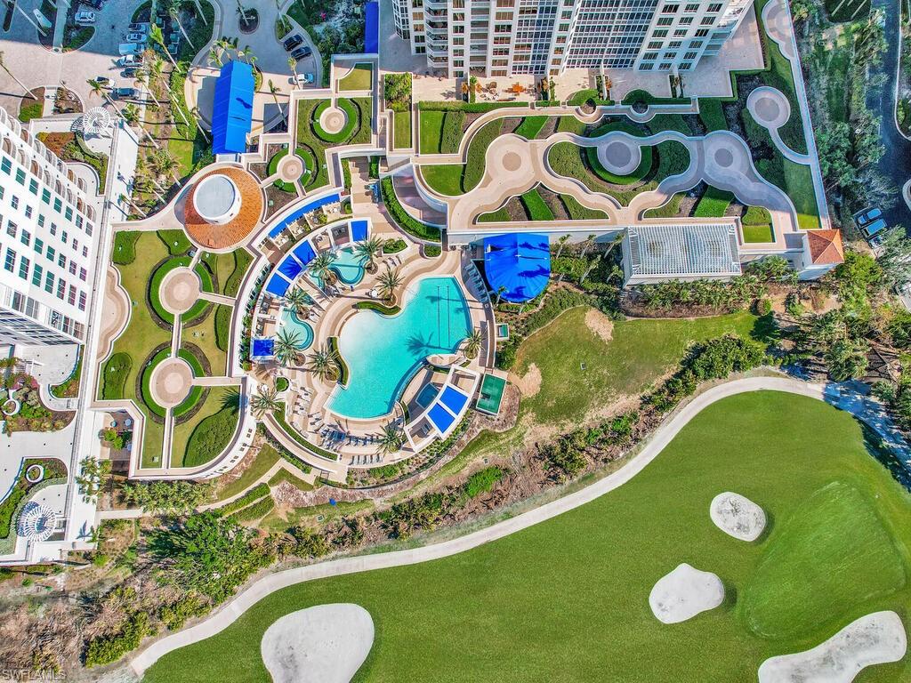 ESPERIA SOUTH - Residential