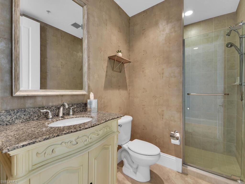 ESPERIA SOUTH - Residential