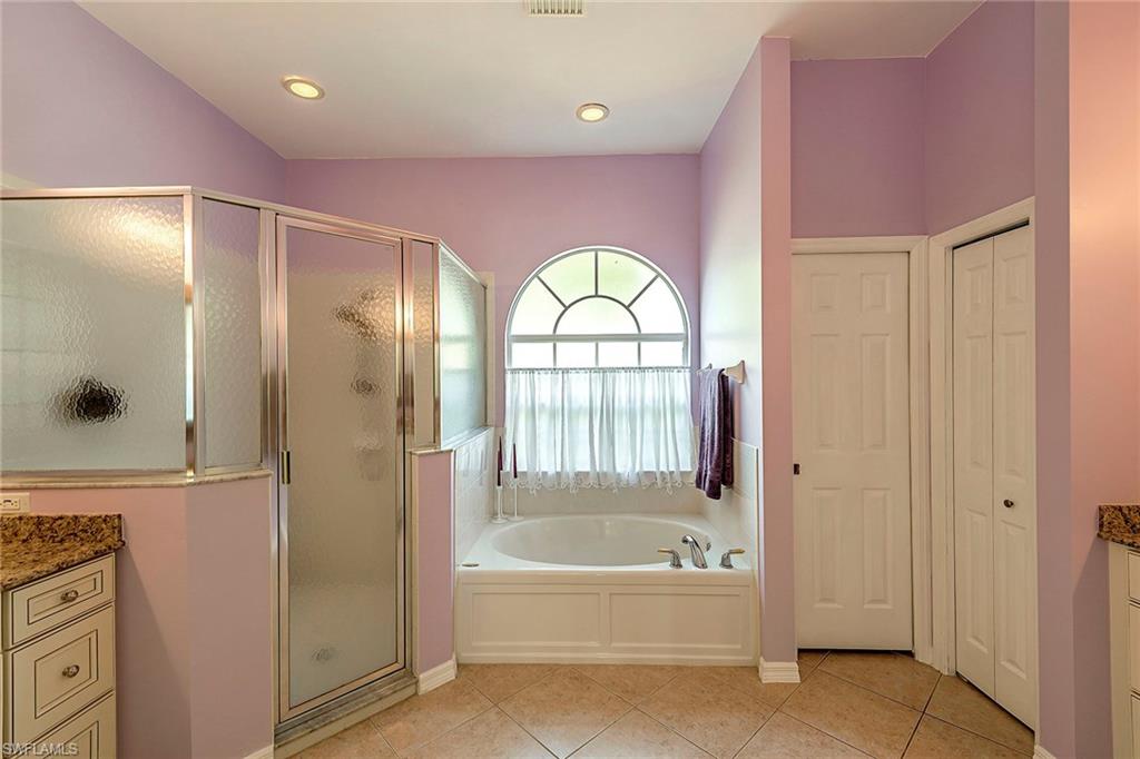 INDIGO LAKES - Residential