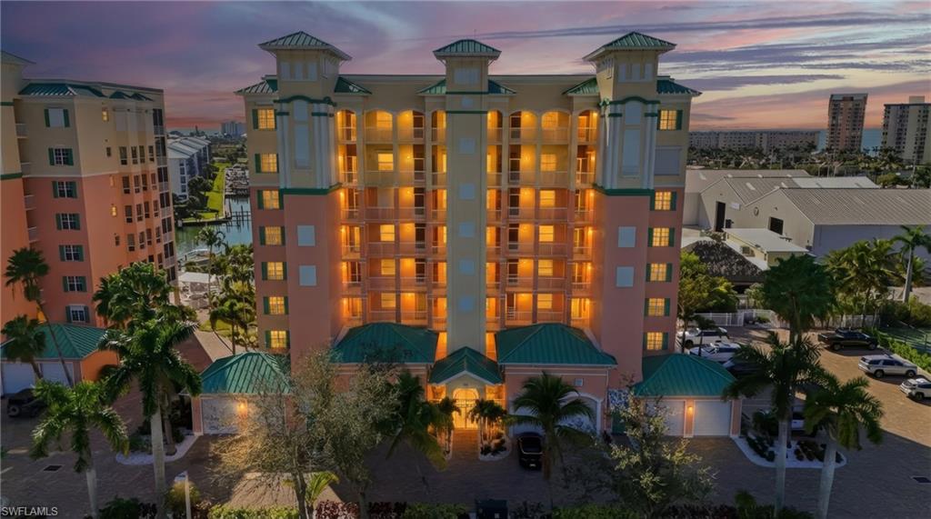 PALM HARBOR CLUB - Residential