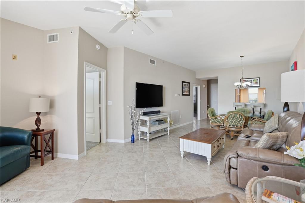 PALM HARBOR CLUB - Residential