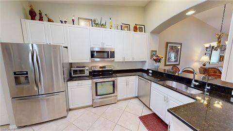 Townhouse in PUNTA GORDA FL 327 Monaco DR 10.jpg